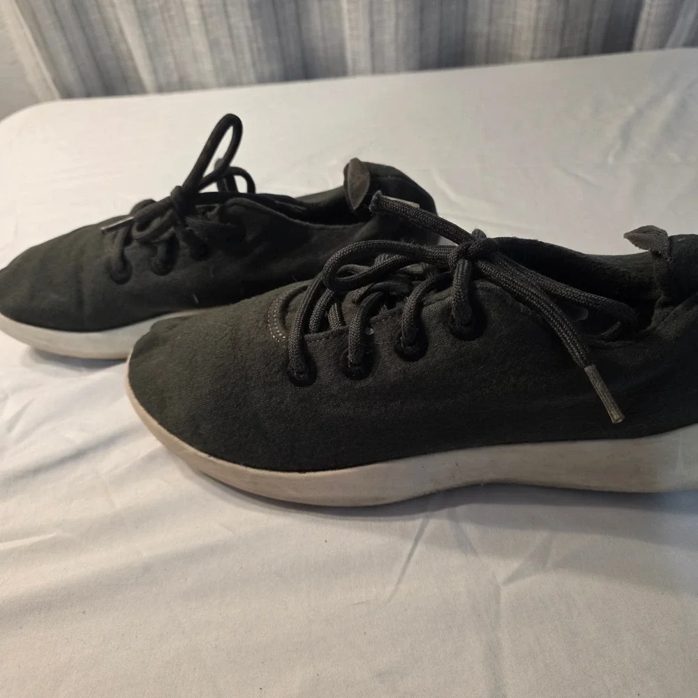 Allbirds Wool Runners Sneakers Walking Mens 10 Black Merino WoolComfort Shoes